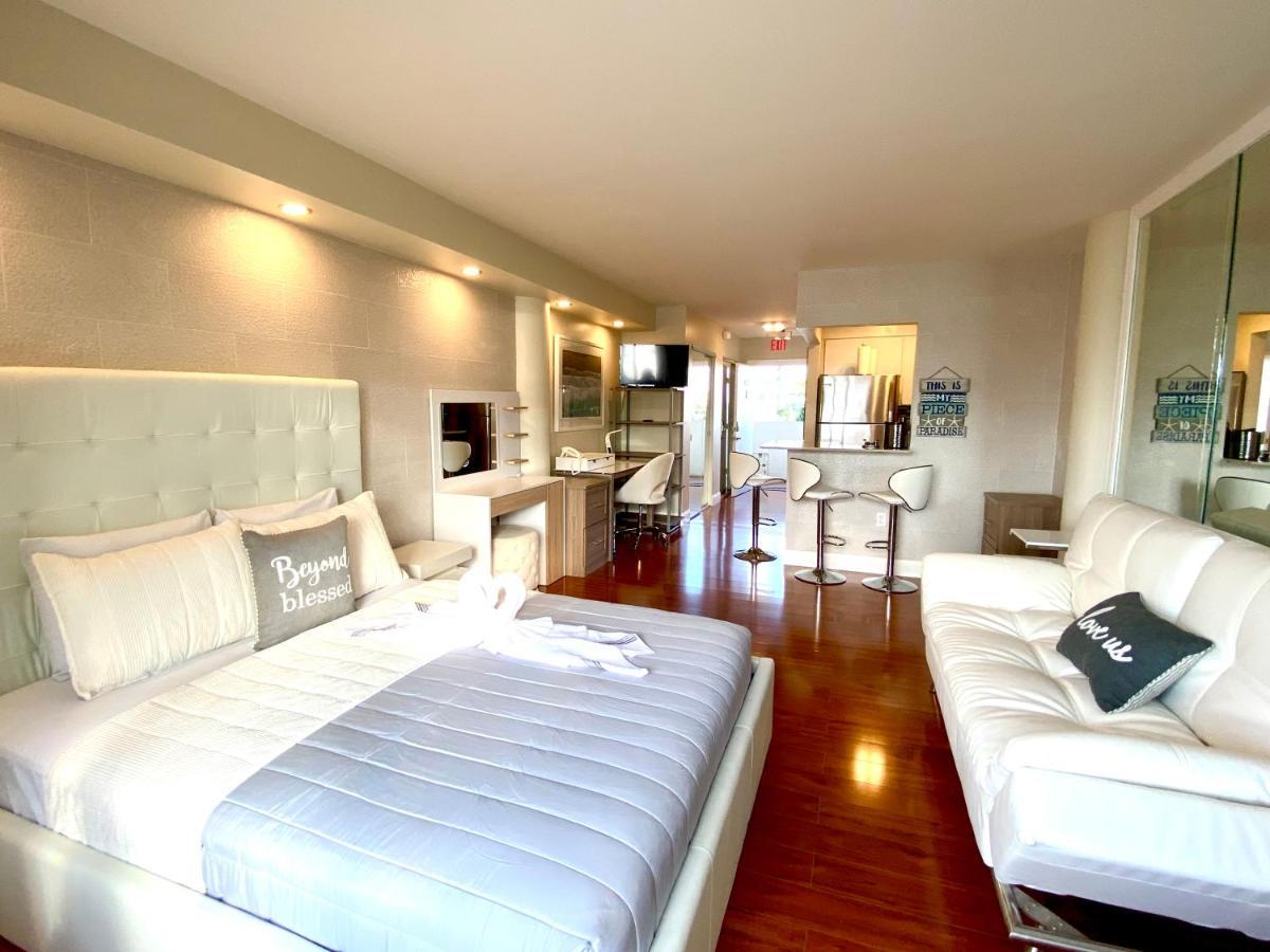 Modern Waterfront Apartment With Miami Skyline View, Free Parking 5 Mins Drive To マイアミビーチ エクステリア 写真