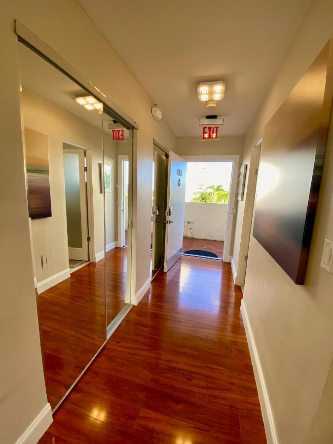 Modern Waterfront Apartment With Miami Skyline View, Free Parking 5 Mins Drive To マイアミビーチ エクステリア 写真